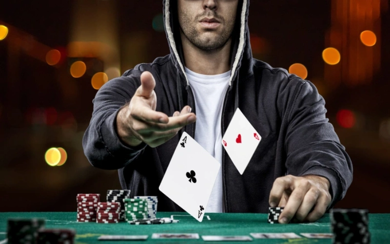 Muốn biết cách đánh bài Poker anh em phải biết về các thuật ngữ